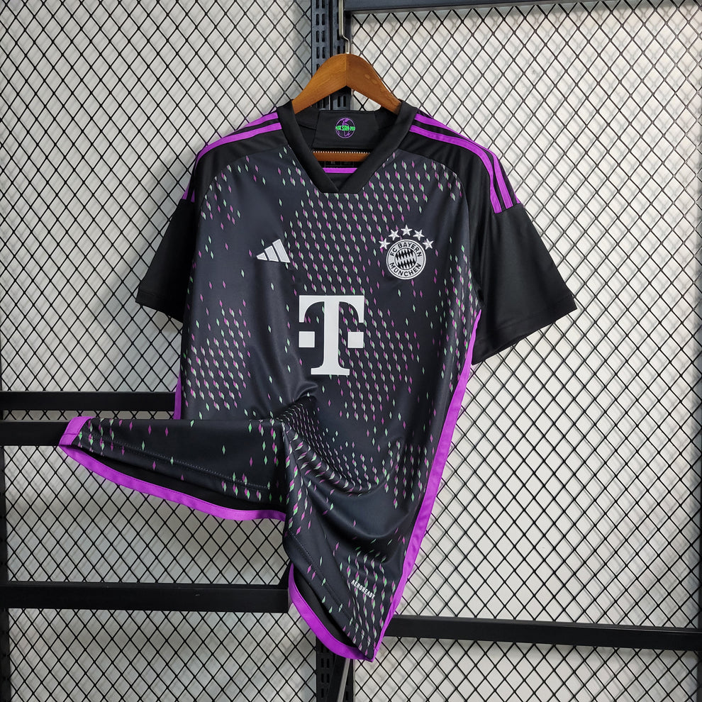 Bayern Munich 2023 Troisième Meze