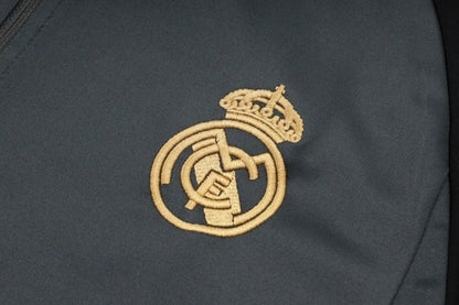 Real Madrid 2023 set de antrenori