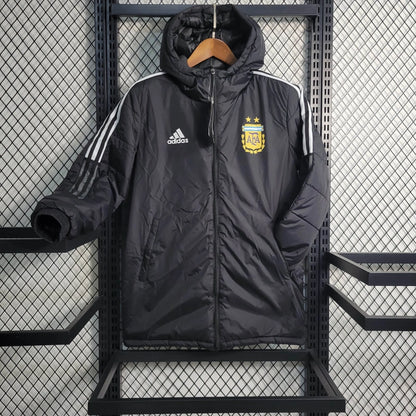 Argentina sacou puffer negru