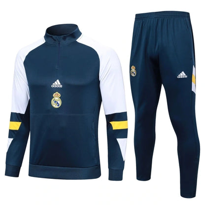 Real Madrid 2023 set de antrenori