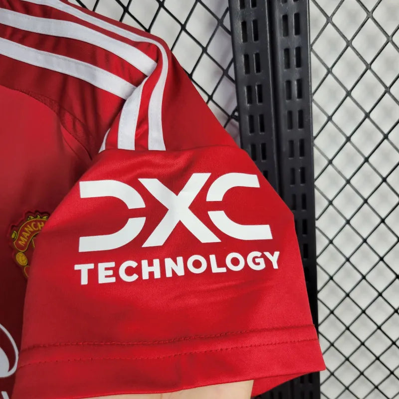 Manchester United 2024 home kit