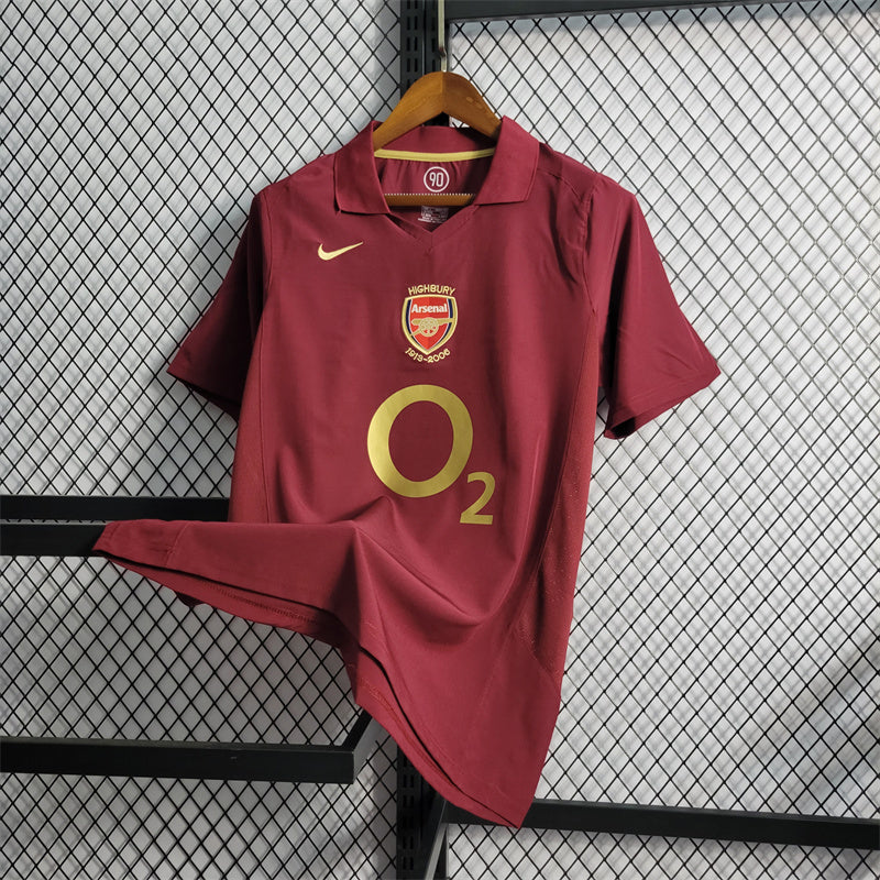 Arsenal 2005-ös hazai mez