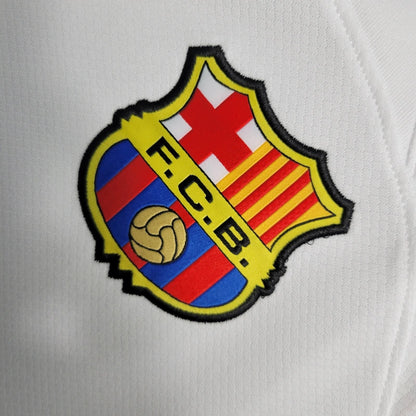 Barcelona 2023 al treilea tricou