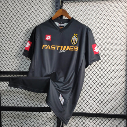 Juventus 2001 tricou de casă