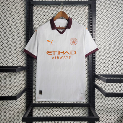 Manchester City al treilea kit 2023