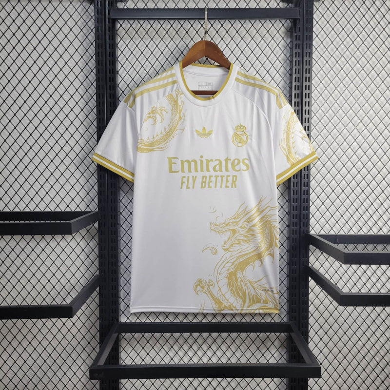 Real Madrid 2024-es „Lunar Gold” limitált mez