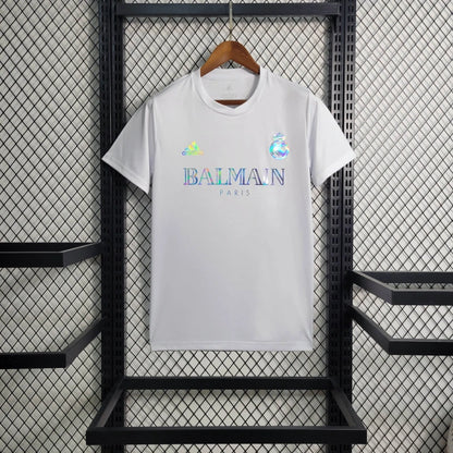 Real Madrid 2023-as „Balmain” limitált mez