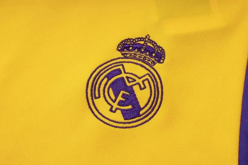 Real Madrid 2023-as ujjatlan edzőszett