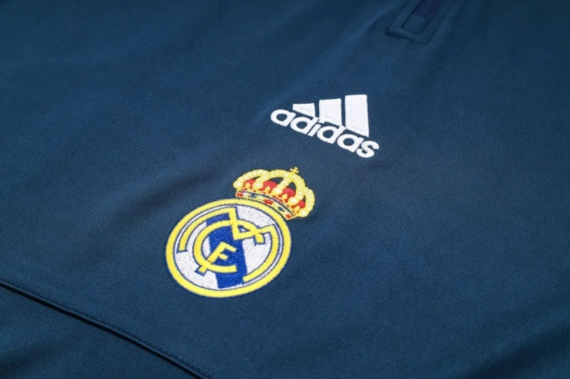 Real Madrid 2023 set de antrenori