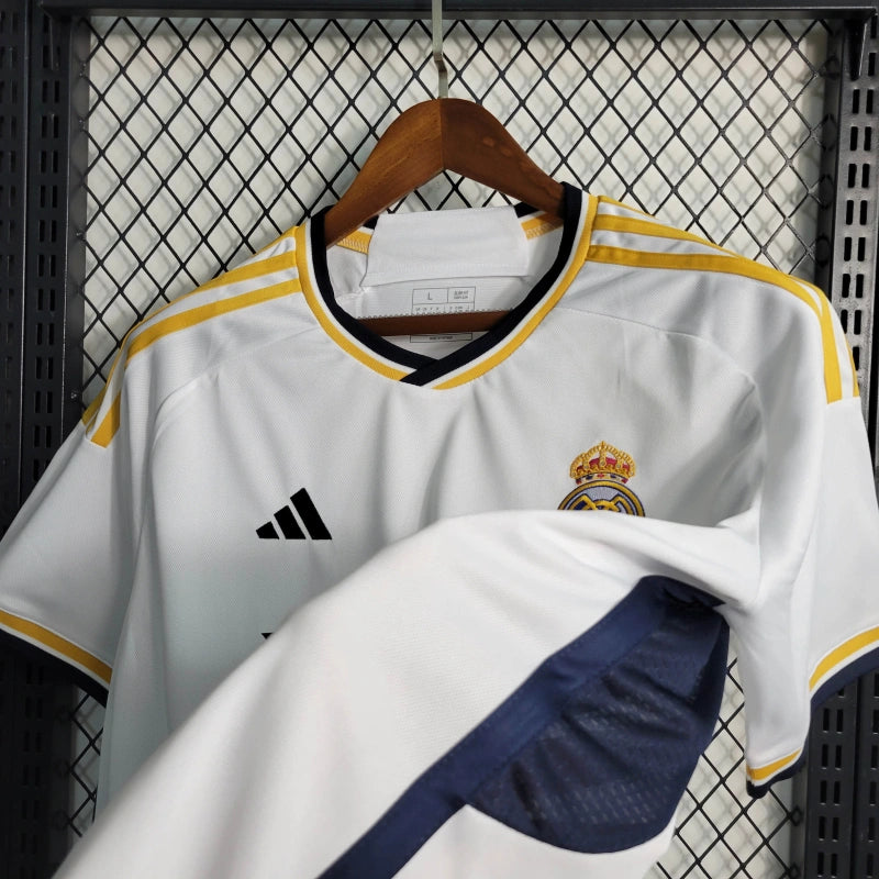 Tricou de acasă Real Madrid 2023 - cu inscripții Bellingham