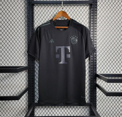 Bayern Munchen 2023 "Blackout" Limited Mere