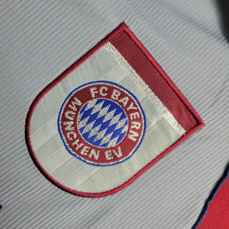 Tricou deplasare al Bayern Munchen 1998