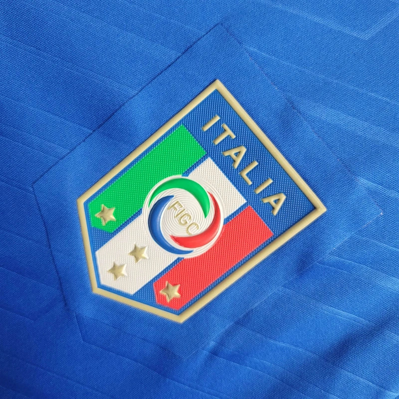 Tricoul Italia 2012 acasă